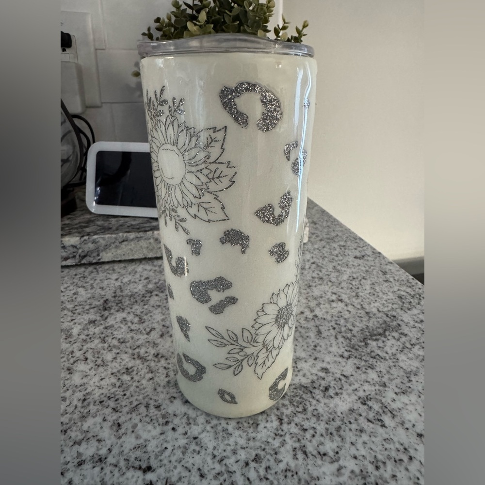Leopard Print & Sunflower Tumbler